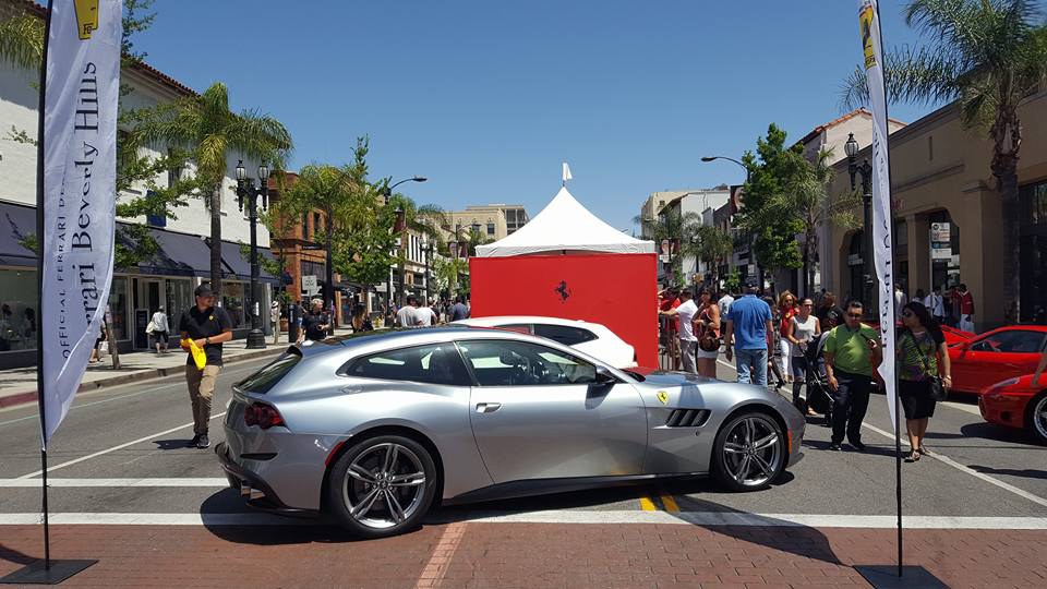 Concorso Ferrari in Old Pasadenaphoto